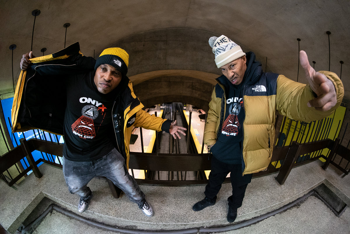 RAW CULT x ONYX - Camiseta South Suicide Queens/Do Not Follow (Negra)