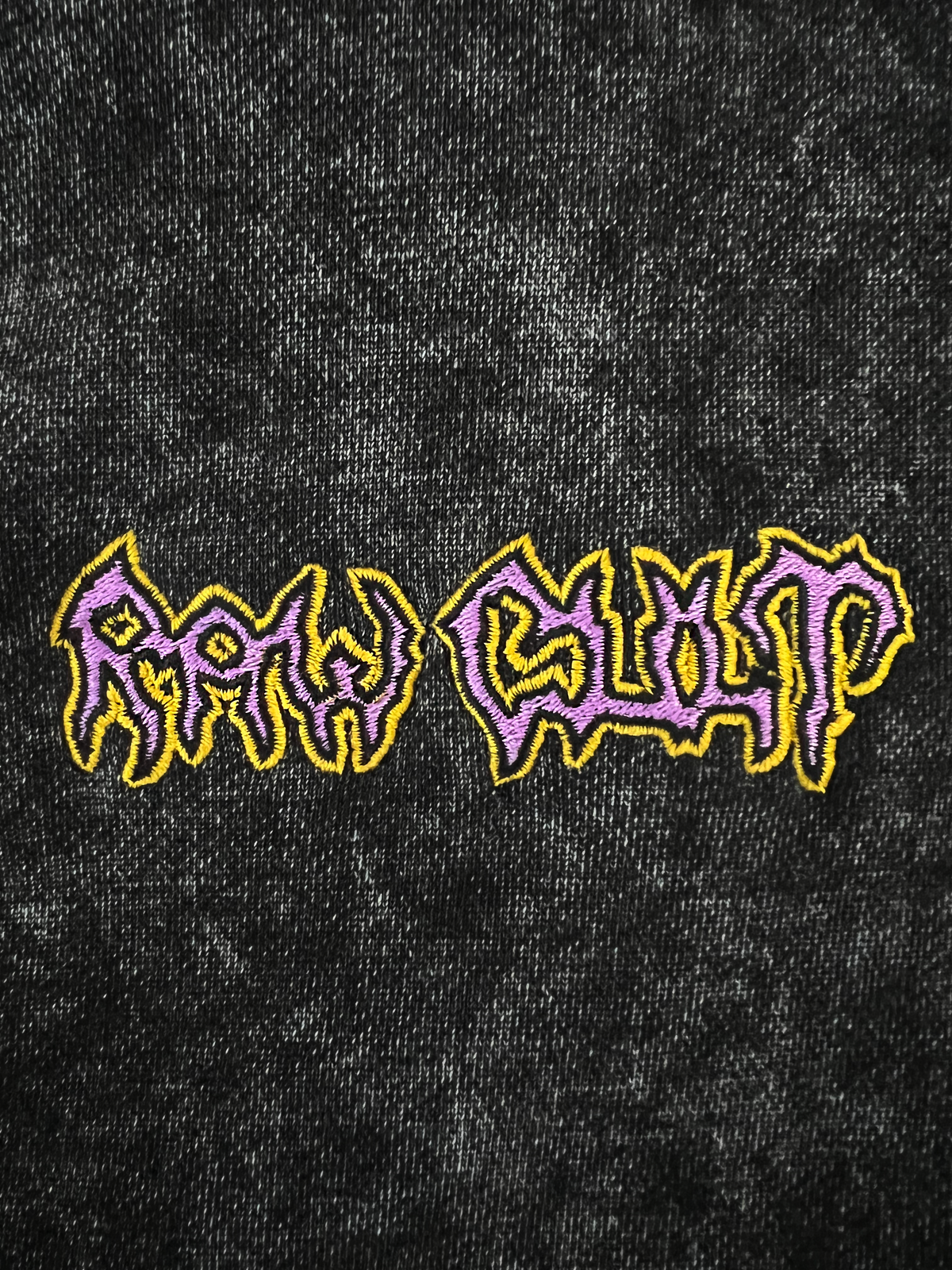 RAW CULT | Sudadera con capucha Thrash Logo - Lavado mineral negro