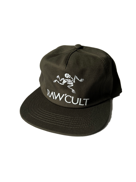 CULTO RAW | Gorra Restos - Oliva